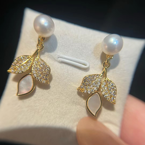 Freshwater Pearl Earrings