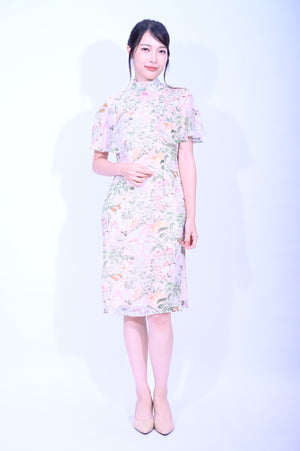 Line & Curve Ladies Cape Qipao92016A
